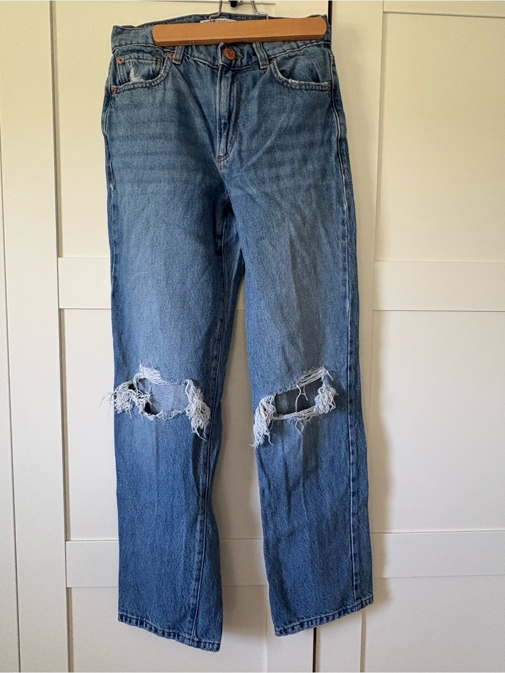 Garage Straight-Leg Distressed Jeans - Blue